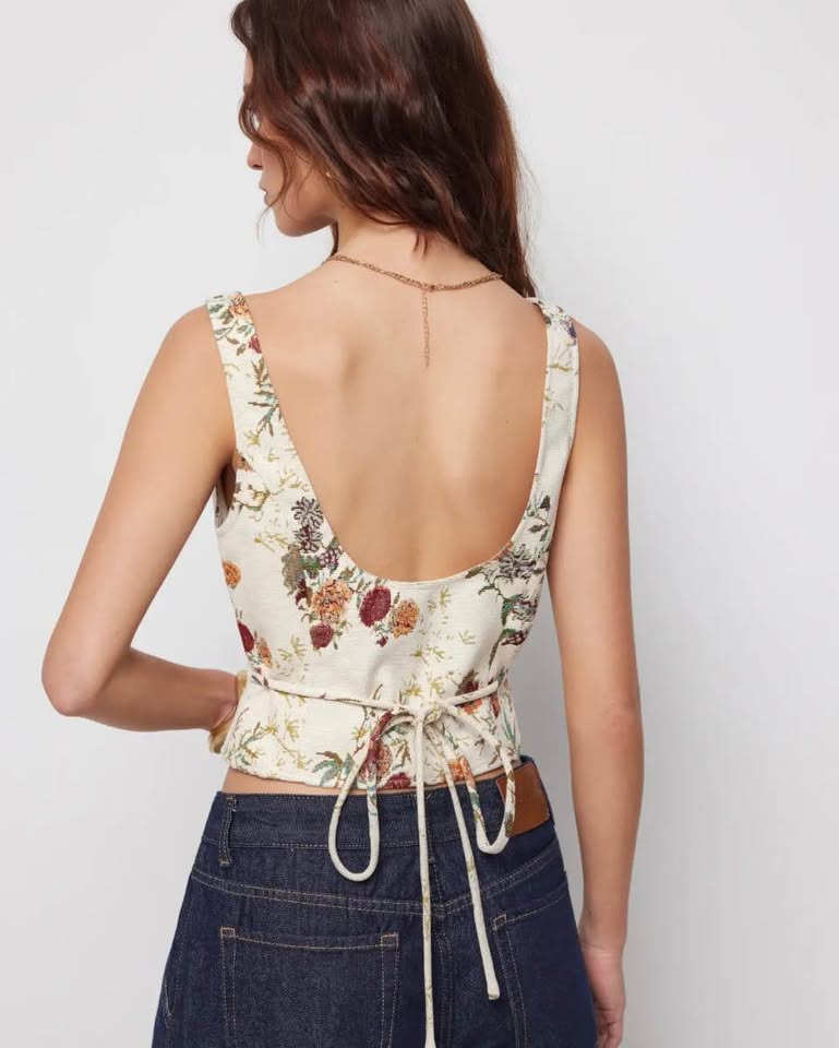 floral top